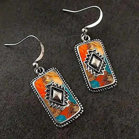 Silver Western Motif Aztec Boho Dangle Earrings - Picture 3 of 6